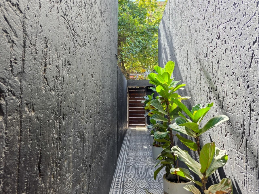 4 Bedroom Property for Sale in Higgovale Western Cape